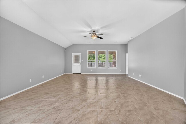Building Photo - 21505 Elk Haven Ln