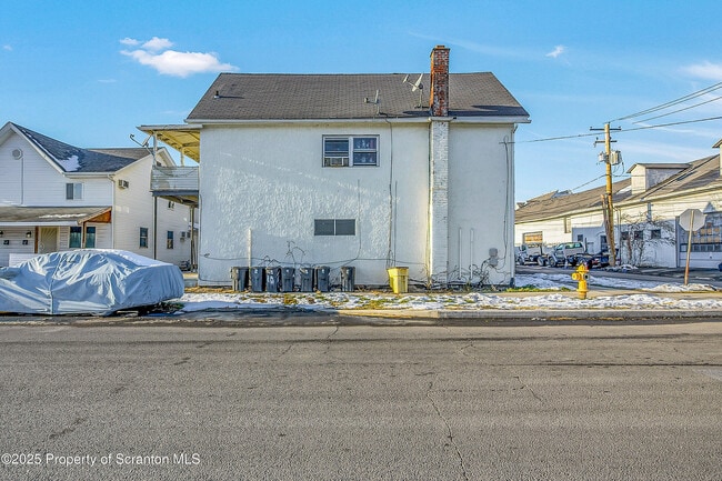 Building Photo - 1011 Washburn St