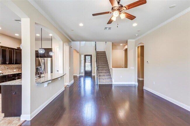 Building Photo - 16009 Jeffs Ln