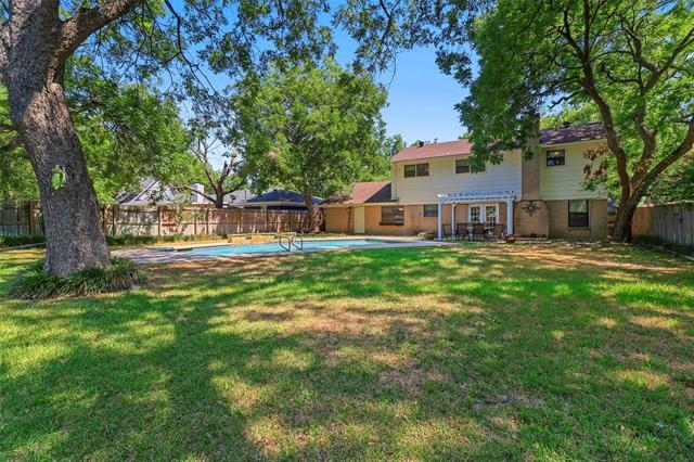 Building Photo - 1721 Nueces Trail