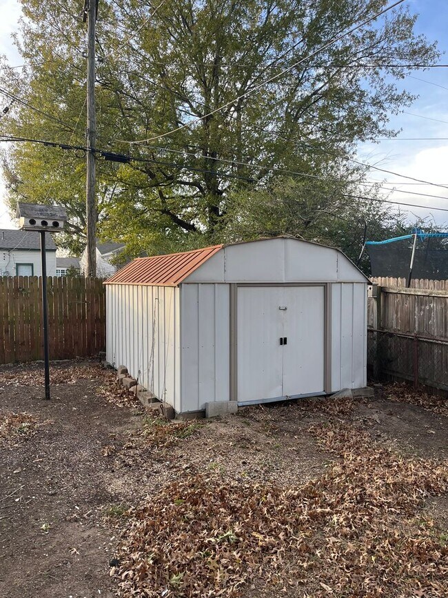 Building Photo - Step into this beautifully updated 1950's gem, where charm meets modern convenience