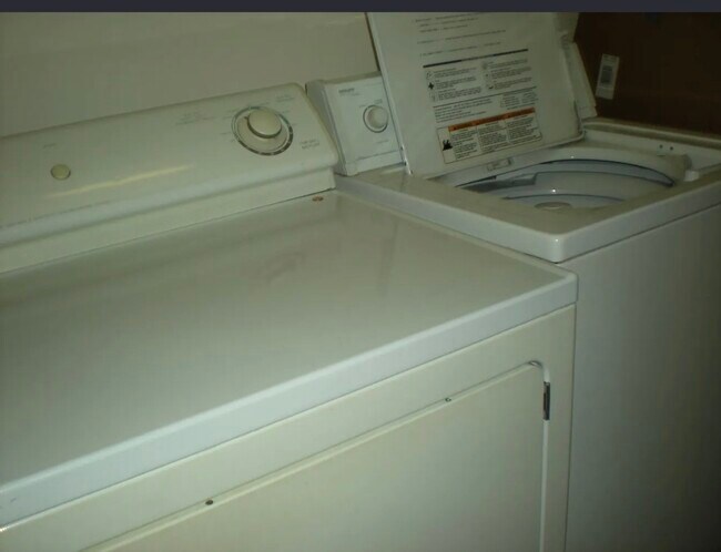 Building Photo - 1959 20th St