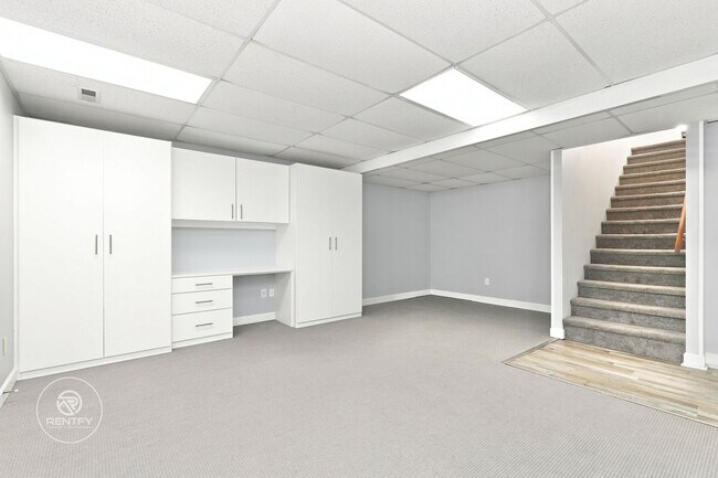 Building Photo - 4449 Orchard Knob Ln