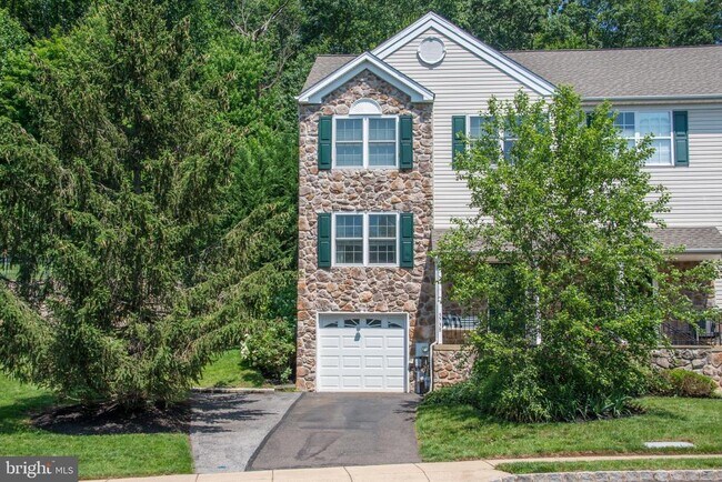 Primary Photo - 3738 Swetland Dr
