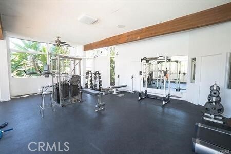 Building Photo - 322 Miraleste Dr