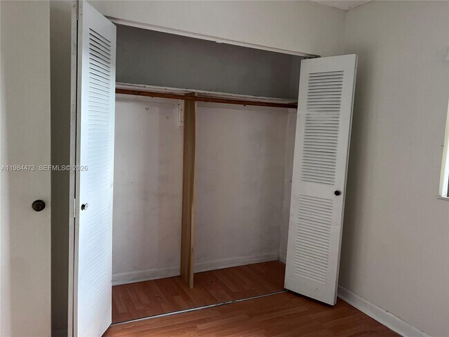 Building Photo - 13331 SW 17th Ln