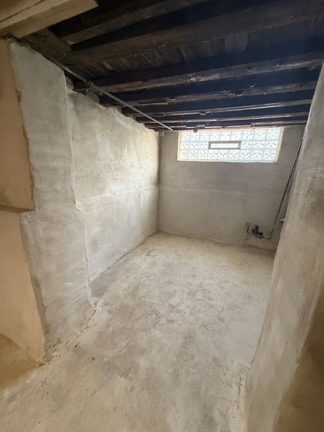 Building Photo - VanKirk Street & Rising Sun Avenue