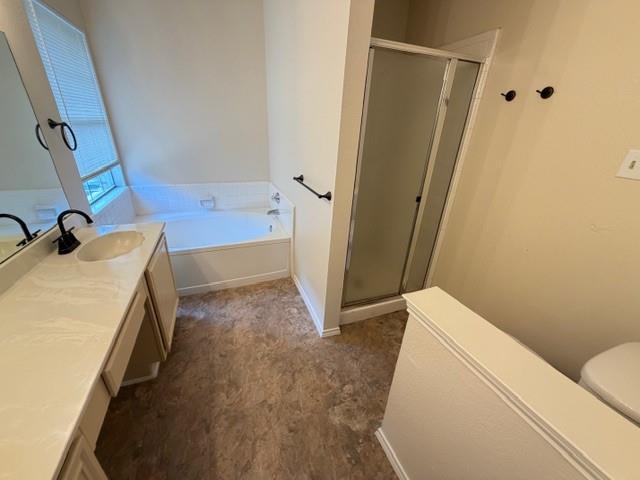 Building Photo - 5305 Manhassett Dr