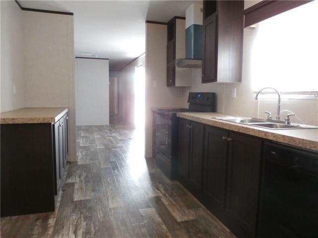 Building Photo - 1660 Sheila Dr