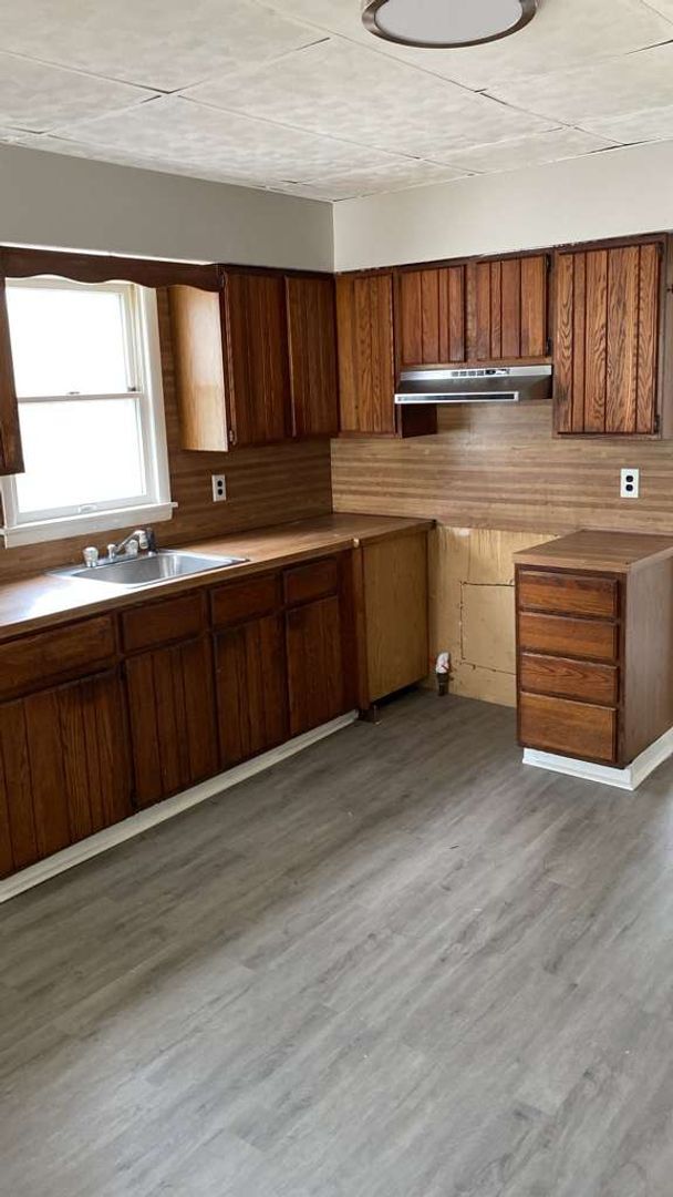 Building Photo - 302-304 13th Avenue, Scranton, Pennsylvania