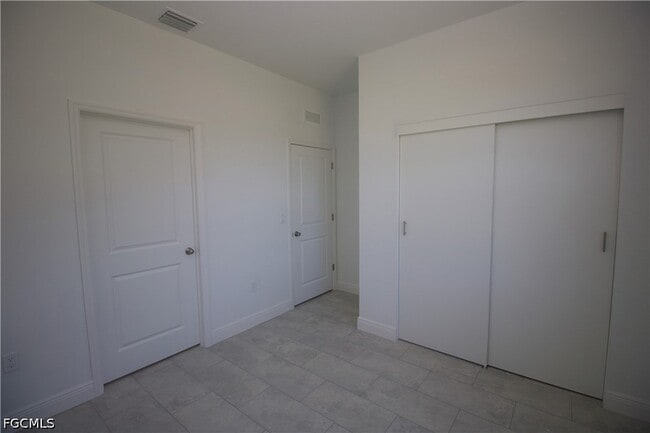 Building Photo - 8002 Spice Ct