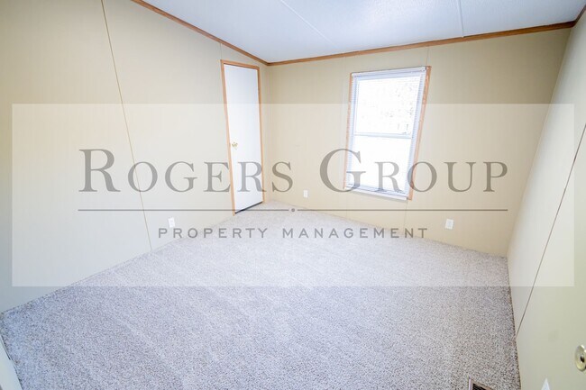 Building Photo - 156 Brunswick Ln