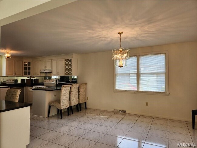 Building Photo - 8845 County