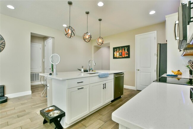 Building Photo - 309 Irving Bend Dr