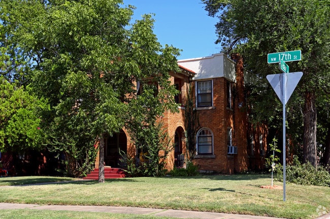 Building Photo - 1501-1503 NW 17th