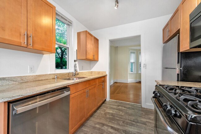 Building Photo - 6 Murdock Terrace