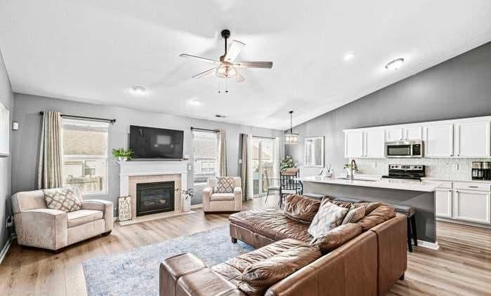 Building Photo - 15259 High Timber Ln