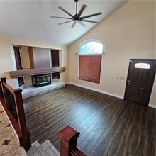 Building Photo - 1894 Silver Cactus St