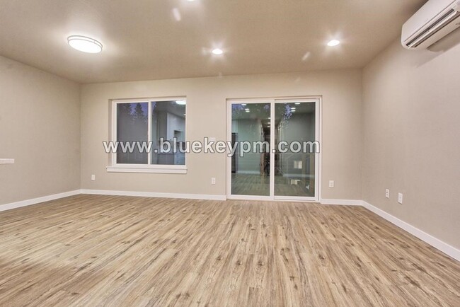 Building Photo - BRAND NEW! Unit 207-C:  3 Bed, 2.5 Bath To...