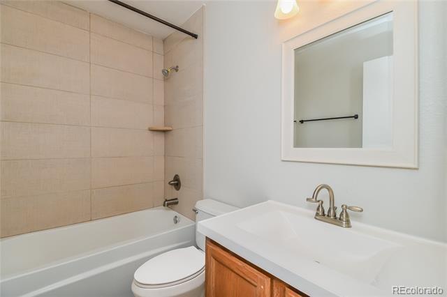 Building Photo - 4790 Findon Pl