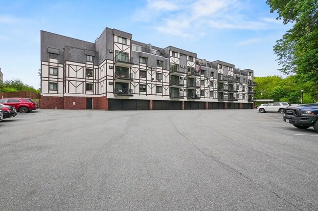 Building Photo - ViileBroa