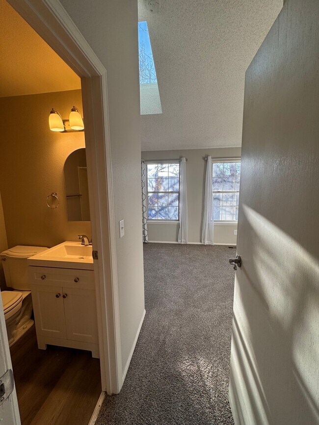 Building Photo - 4633 S Crystal Way