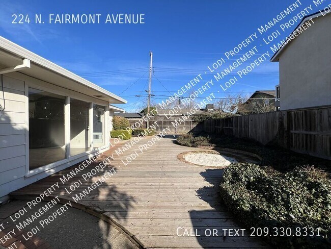 Building Photo - 224 N Fairmont Ave