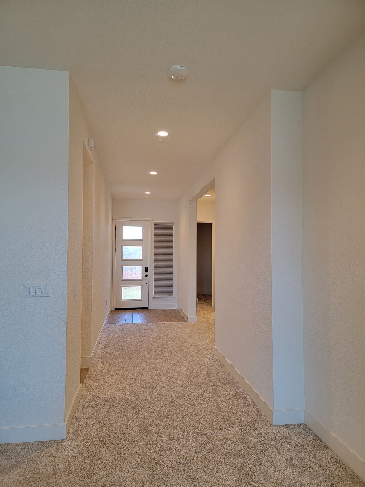 Building Photo - 3328 Mulholland Dr