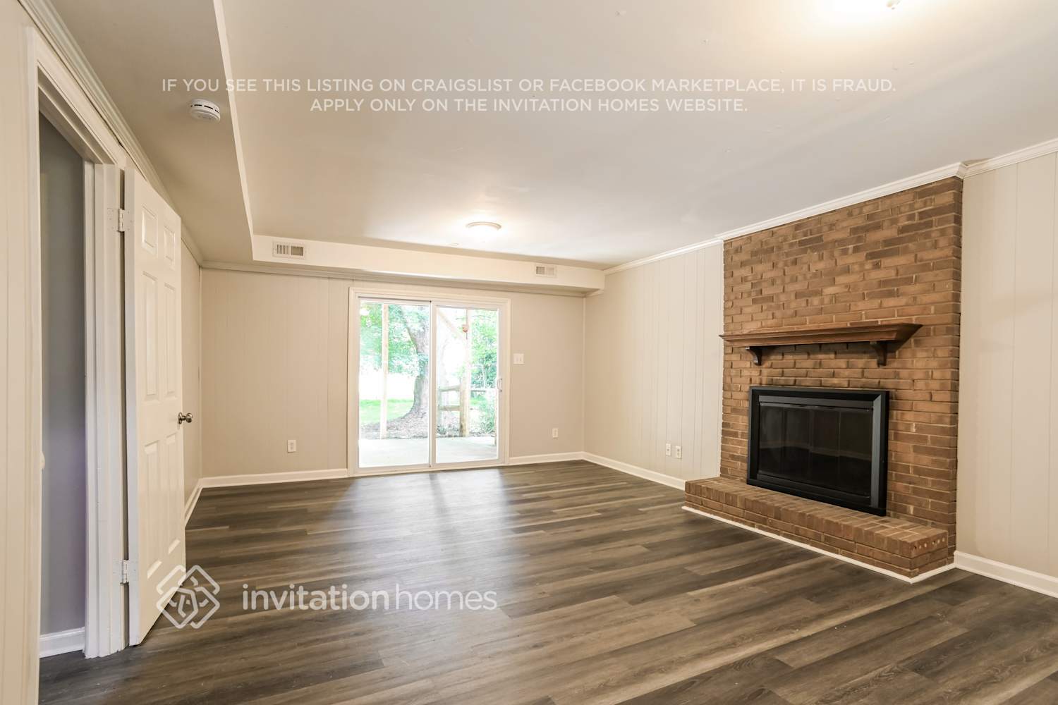 Building Photo - 8100 Sidras Ct