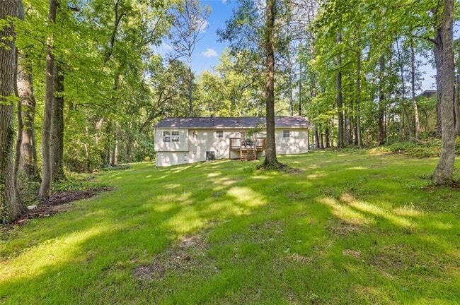 Building Photo - 2856 Bay Leaf Dr SE