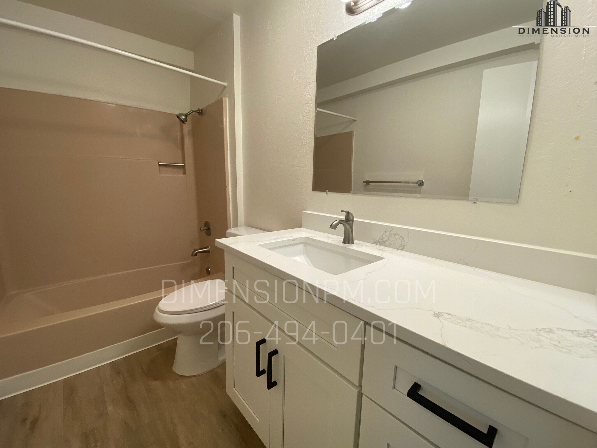 Building Photo - 102 Tacoma Blvd S