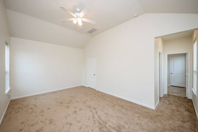 Building Photo - 4614 Westgreen Rdg Rd