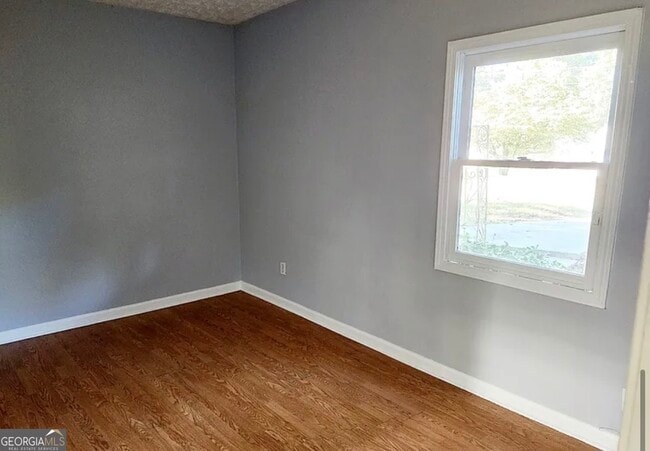 Building Photo - 1802 Lee St