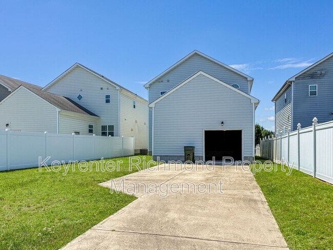 Building Photo - 4709 Louisiana St