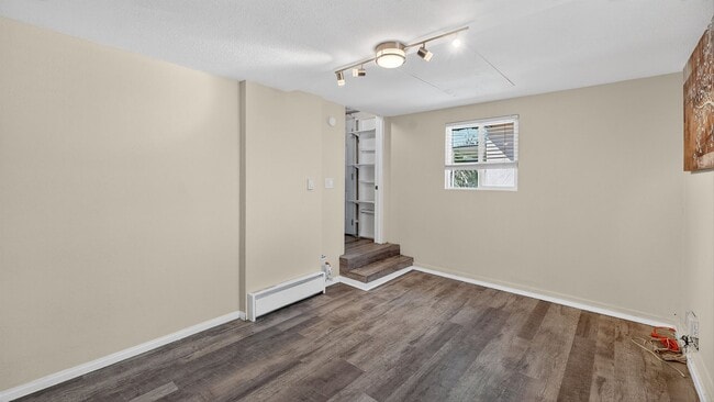 Building Photo - 3 Bedroom Home for Rent – Prime Norwalk Location