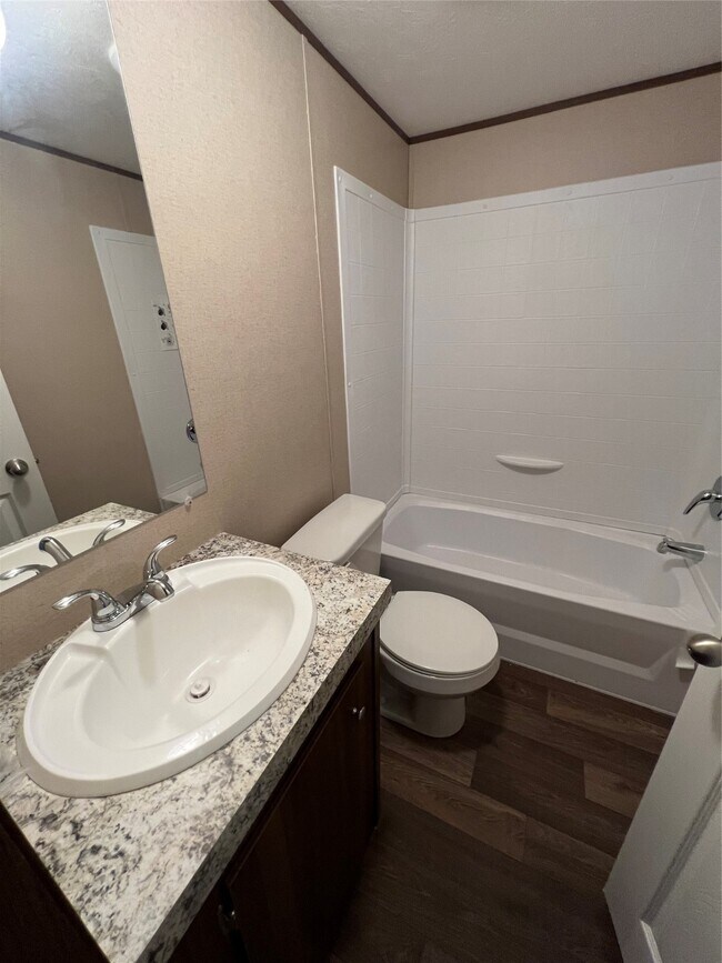 Building Photo - 13910 Anchor Ct
