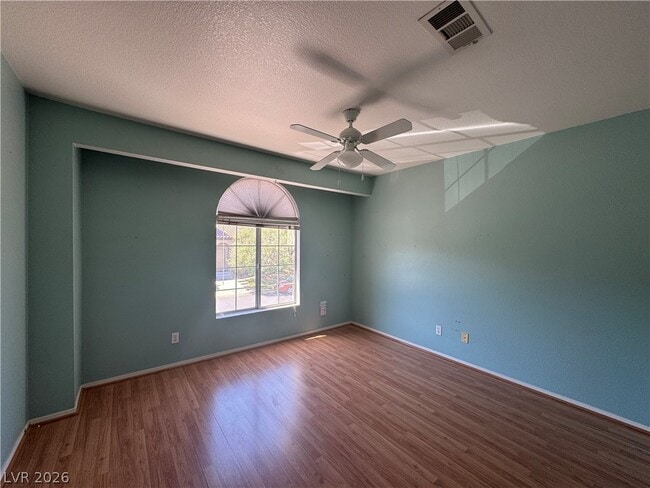 Building Photo - 2604 Autumn Blaze Ave