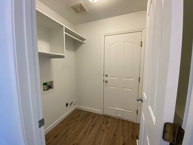 Building Photo - 11619 W Gabrielle Ct