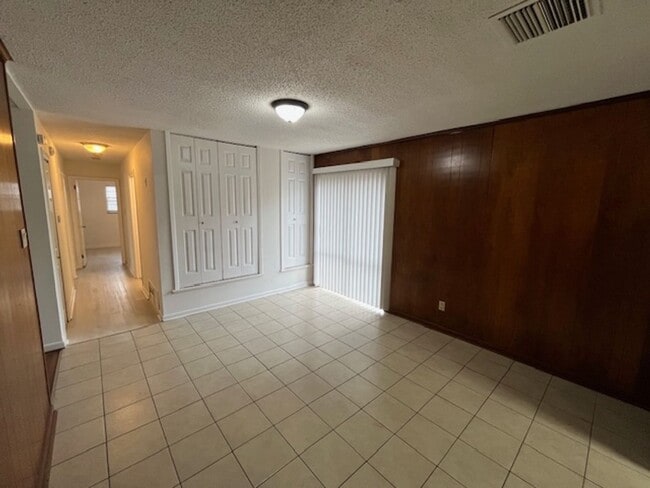 Building Photo - Nice 3 Bedroom 2 Bathroom House in Little Rock, Arkansas