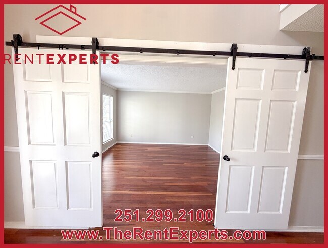 Building Photo - 7210 Ashmoor Dr N