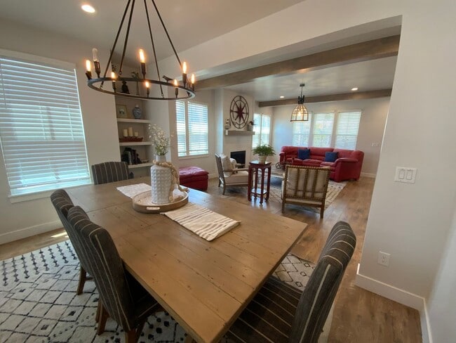 Building Photo - Daybreak Island Furnished Home