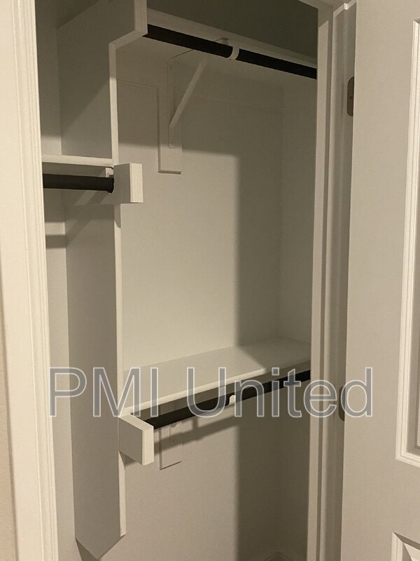 Building Photo - 249 Irish Moss Dr