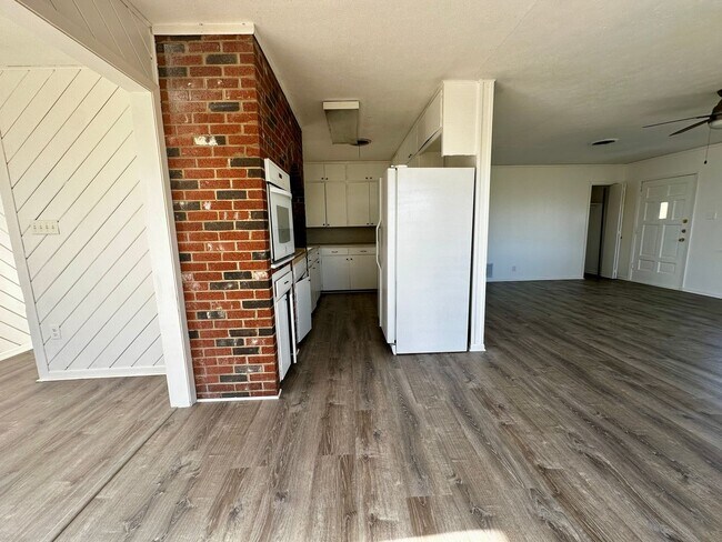 Building Photo - Welcome to Your Private Retreat in the Hea...