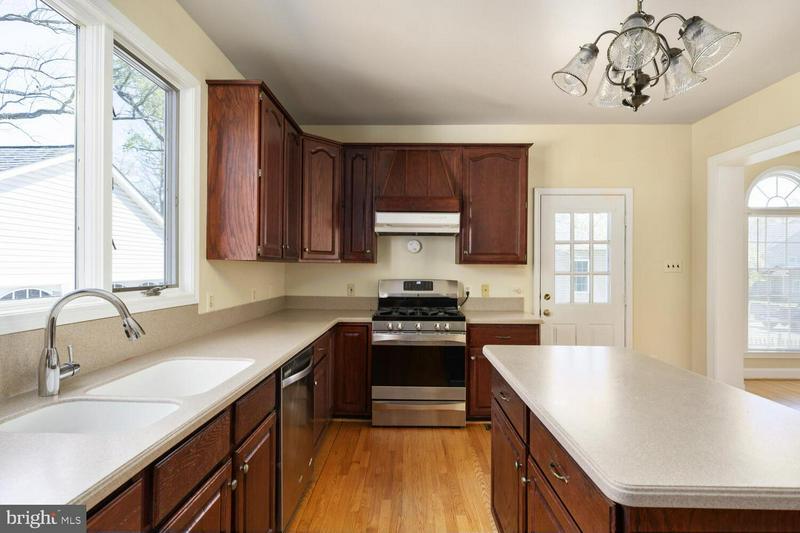 Building Photo - 2725 Oldewood Dr