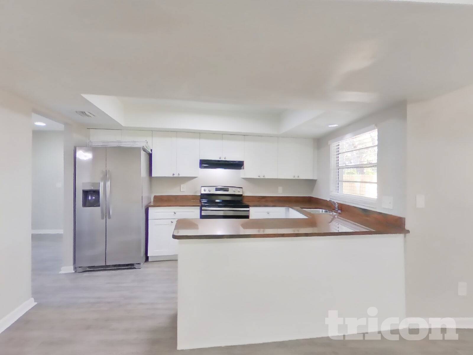 Building Photo - 603 Ephrata Dr