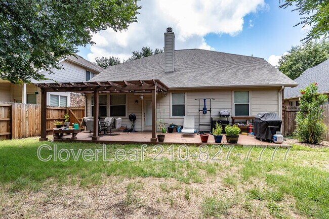 Building Photo - 551 Ginsberg Dr