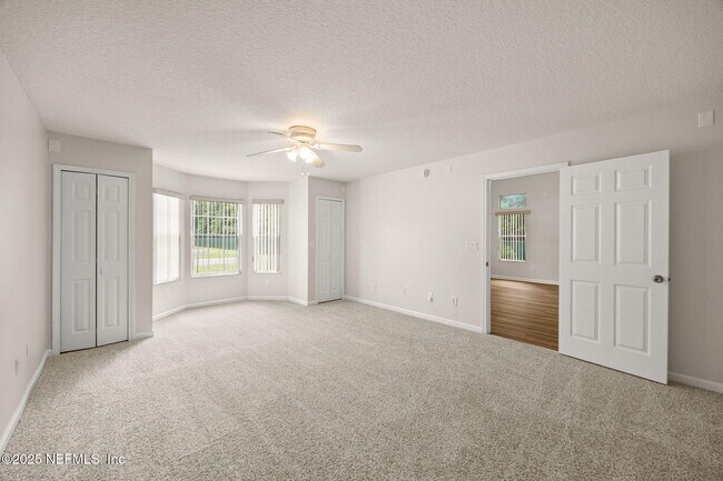 Building Photo - 6218 Hunters Ln