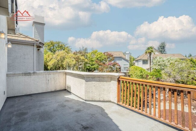 Building Photo - 6497 Hirabayashi Dr