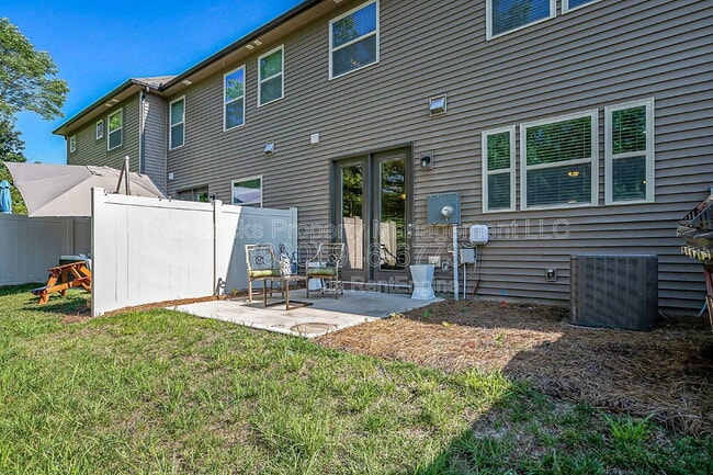 Building Photo - 9449 Glenburn Ln