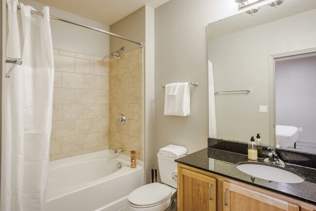 Building Photo - 121 E Freedom Way